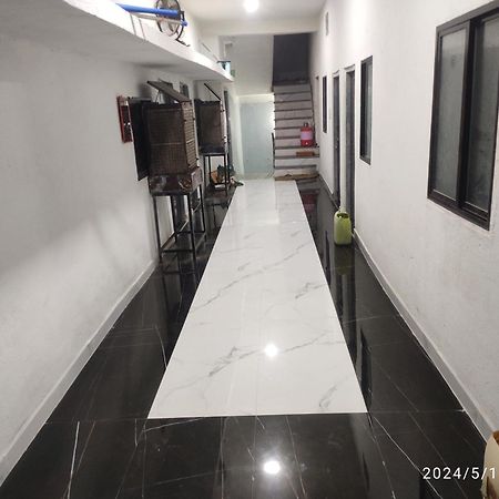 Kuber Bhandari Guest House And Hotel Sehore Bagian luar foto