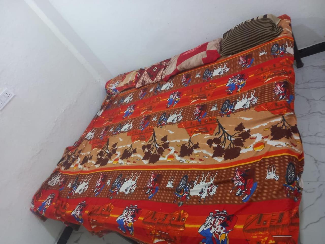 Kuber Bhandari Guest House And Hotel Sehore Bagian luar foto